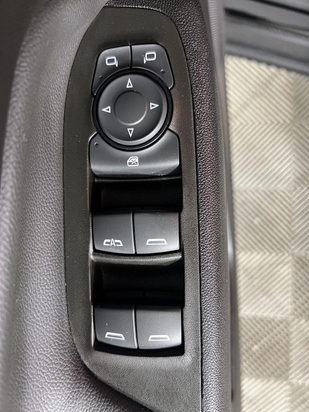 Used 2024 Mosaic Black Metallic Chevrolet LT image 36