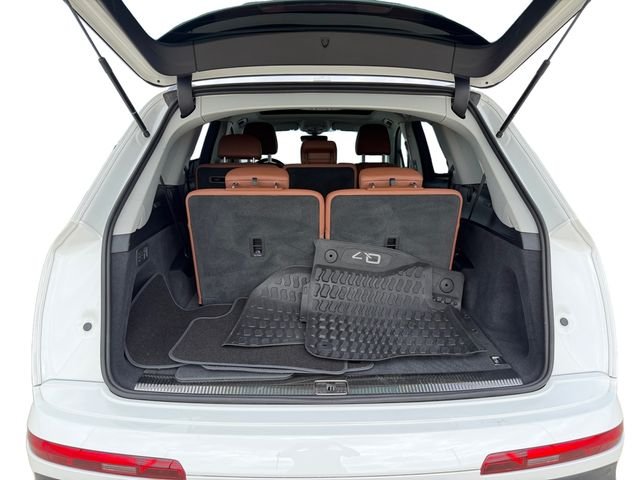 Used 2023 White Audi 45 Premium Plus image 18