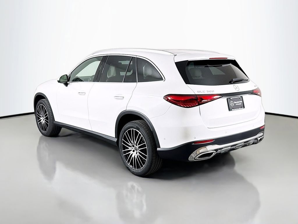 New 2026 MANUFAKTUR Moonlight White Metallic Mercedes-Benz GLC 300 image 38