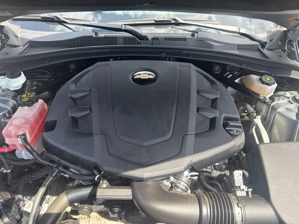 Used 2024 Sharkskin Metallic Chevrolet 3LT image 34