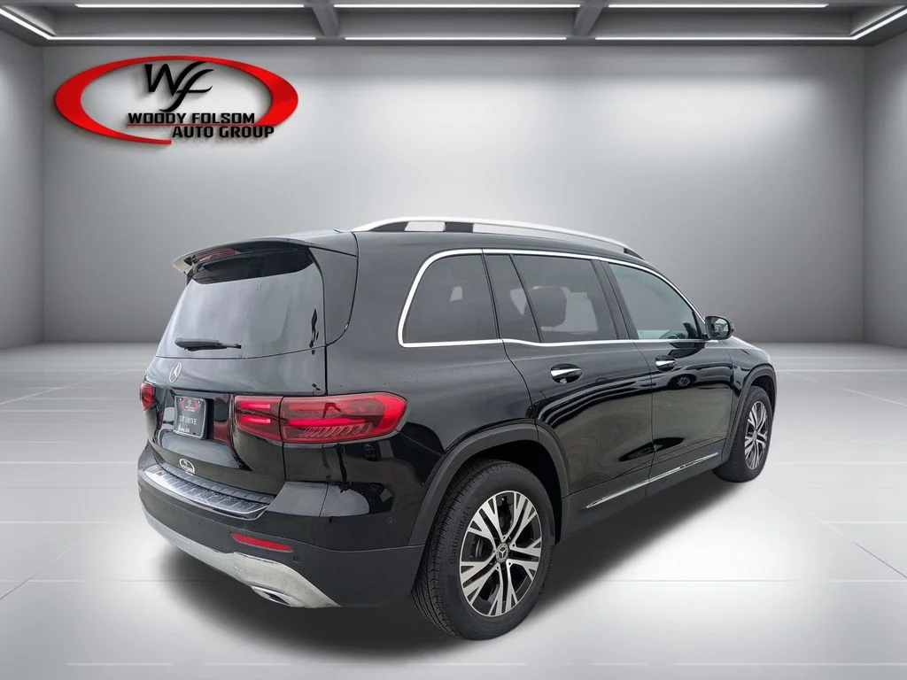 Used 2025 Black Mercedes-Benz GLB 250 image 3