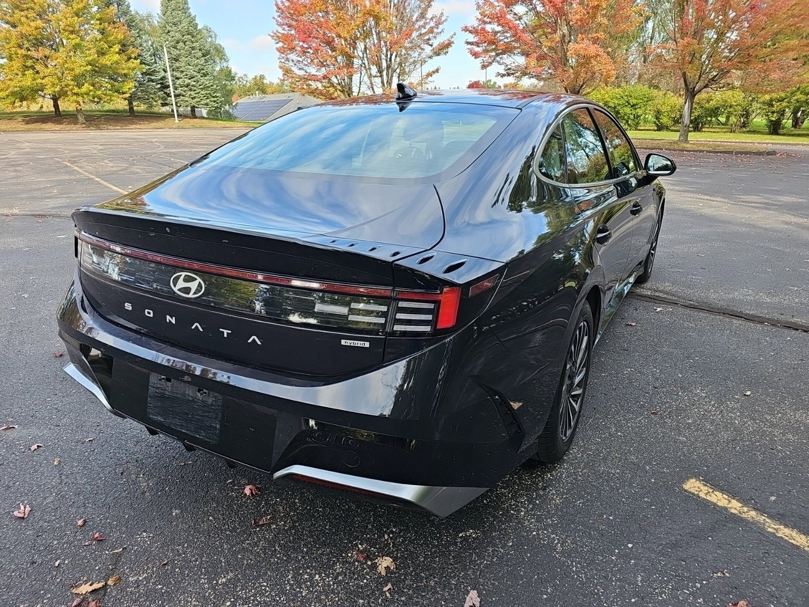 Used 2024 Carbon Blue Hyundai SEL image 5