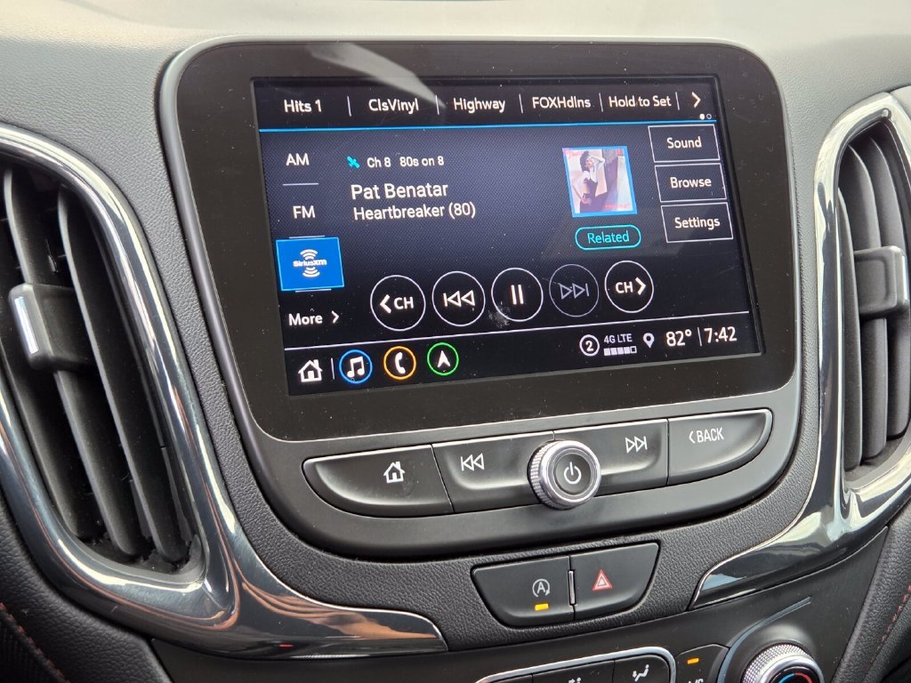Used 2022 Gray Chevrolet RS image 29