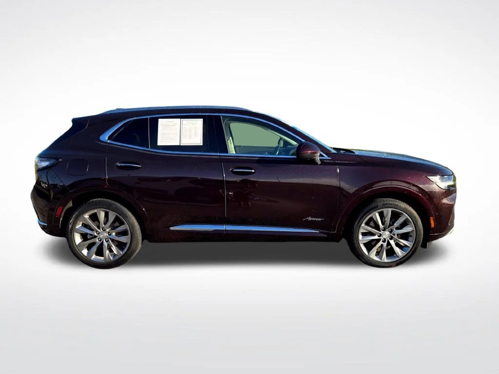 Used 2021 Red Buick Avenir image 2