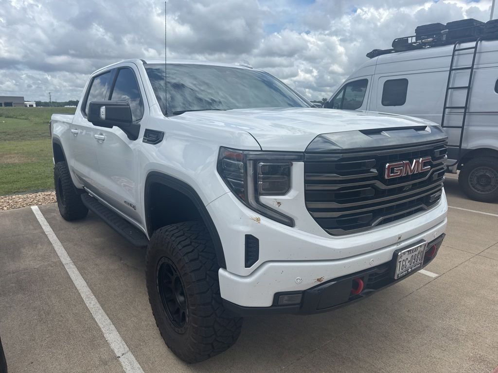 2023 GMC Sierra 4WD Crew Cab Short Box AT4's photo