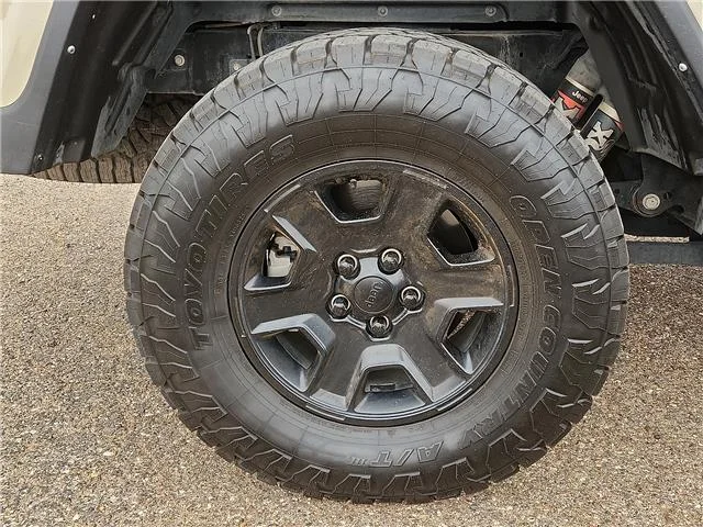 Used 2022 Tan Jeep Mojave 4x4 Crew Cab 5 ft. box image 7