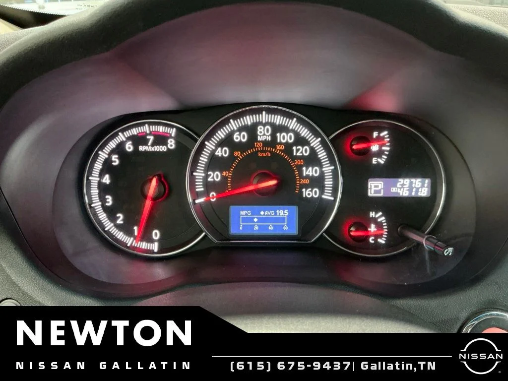 Used 2014 Super Black Nissan 3.5 SV image 28