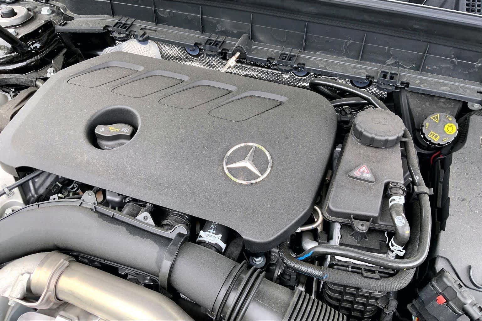 New 2026 Night Black Mercedes-Benz GLB 250 image 27