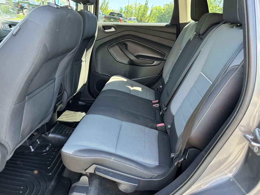 Used 2013 Gray Ford SE image 16