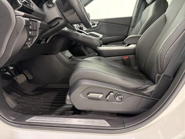 2025 Acura RDX Base - Photo 14