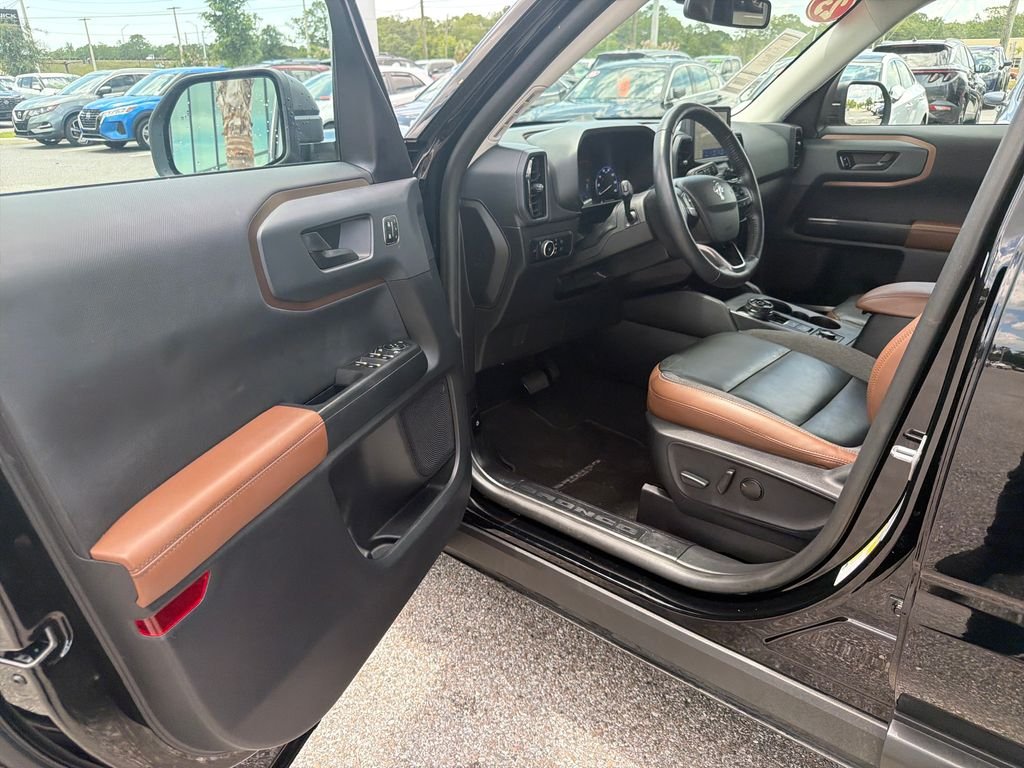 Used 2023 Black Ford Outer Banks image 23