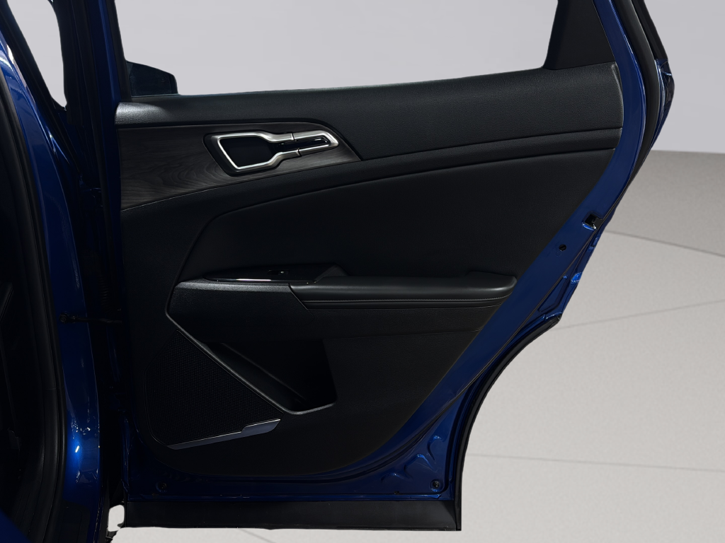 Used 2023 Sapphire Blue Kia X-Line image 27