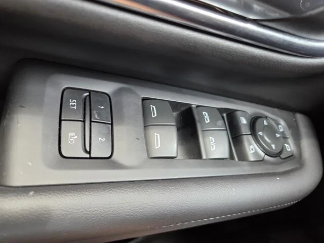 Used 2024 Iridescent Pearl Tricoat Chevrolet LT image 22