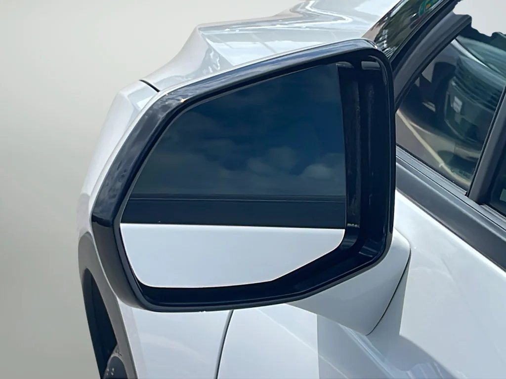 Used 2023 White Chevrolet LT image 38