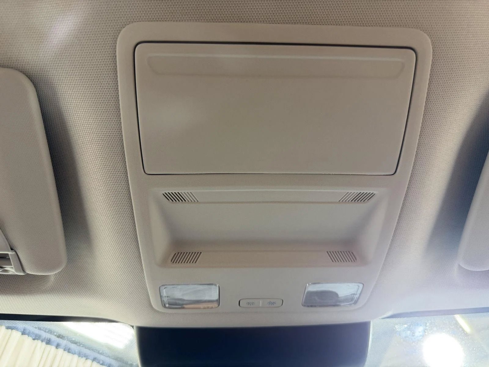 Used 2024 White Ford XLT image 25