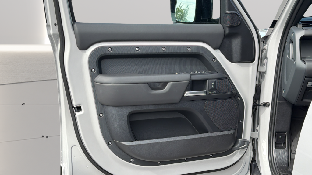 New 2026 Borasco Grey Land Rover X-Dynamic SE image 20