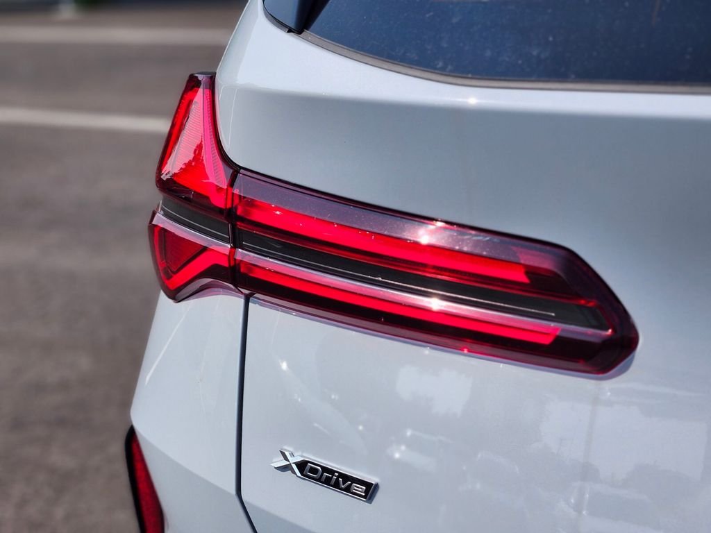 New 2026 Gray BMW 30 xDrive image 7