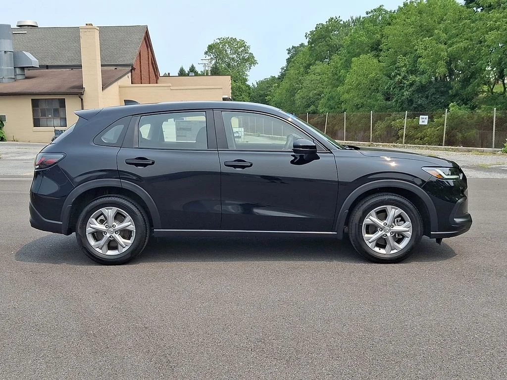 Certified Used 2025  Honda LX image 7