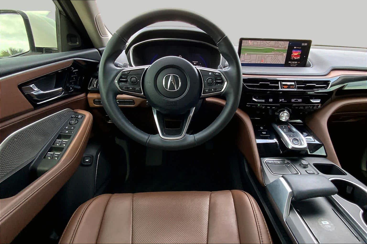 Used 2024 Platinum White Pearl Acura w/Technology Package image 8