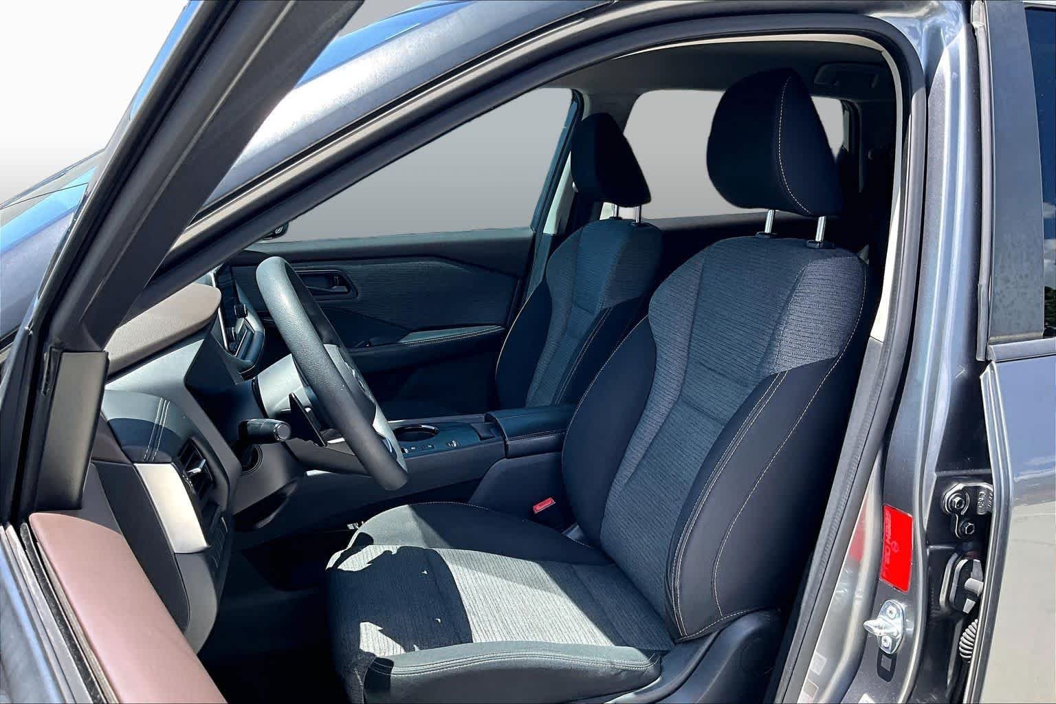 Used 2021 Gun Metallic Nissan S image 8