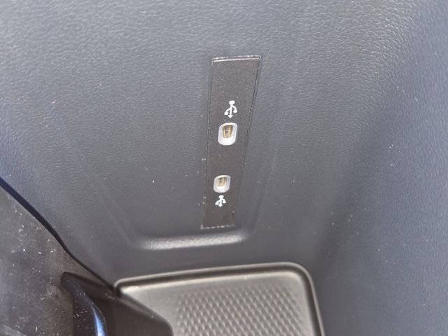New 2026 White Volkswagen 2.0T SE image 15
