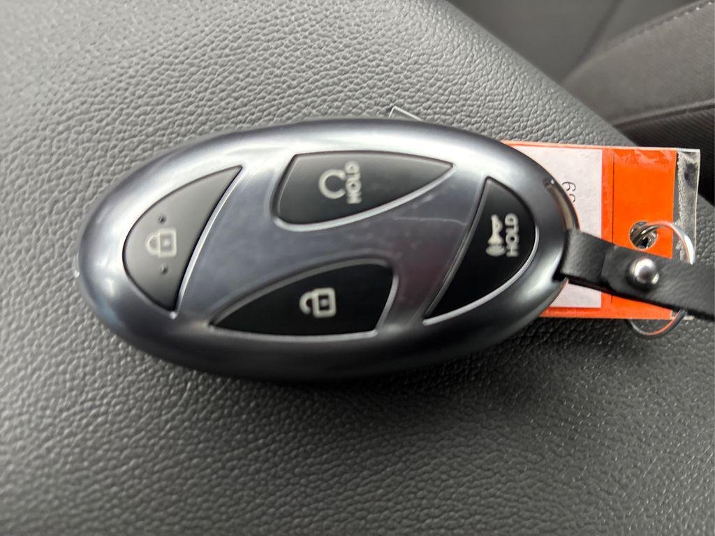 New 2026 White Hyundai SEL Sport image 33