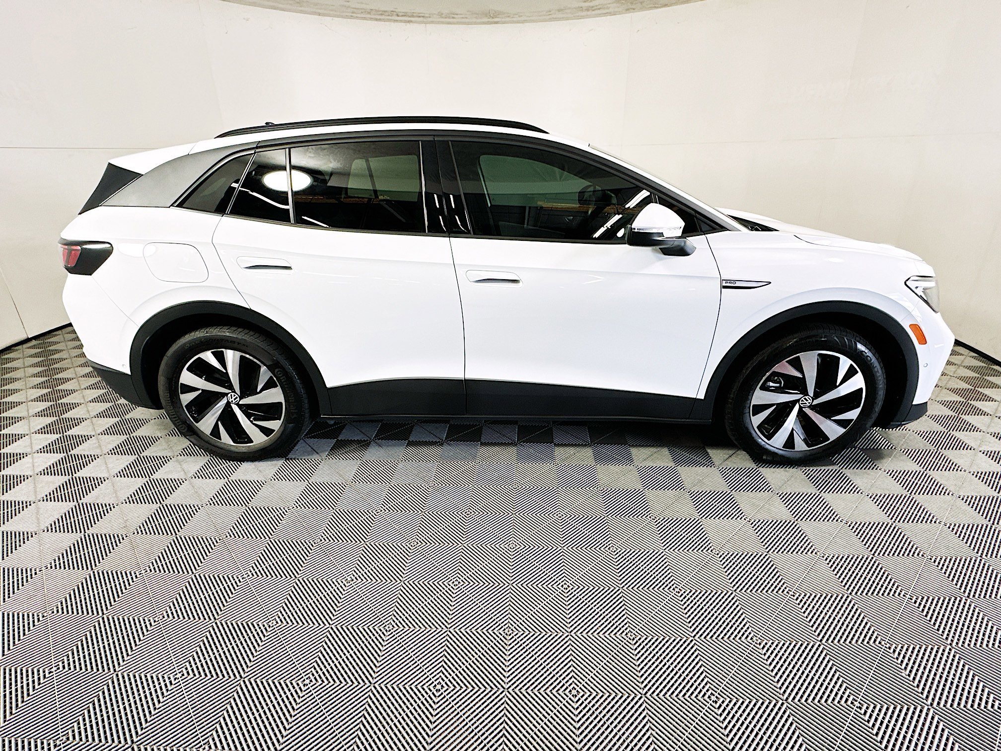 Used 2023 Volkswagen ID.4 PRO with VIN 1V2CMPE87PC054315 for sale in Coconut Creek, FL