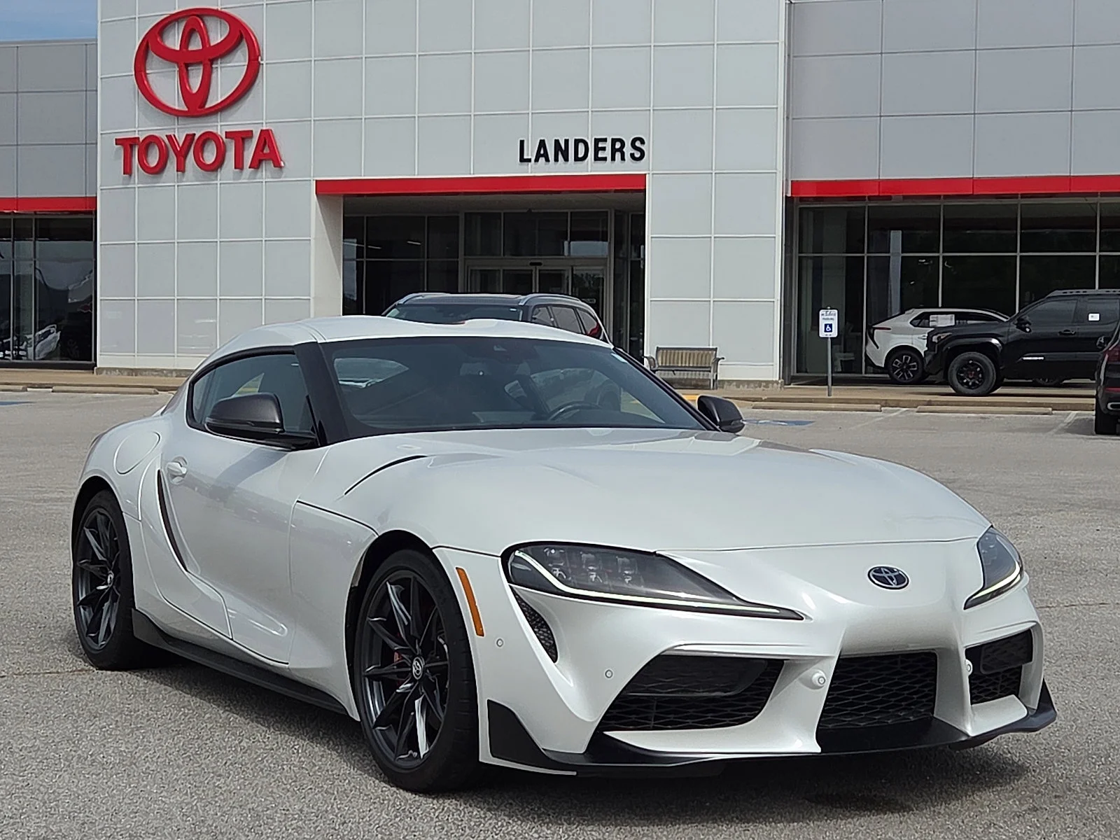 2023 Toyota Supra 3.0 Premium (6MT)'s photo