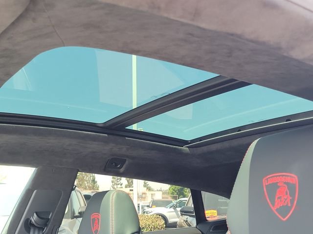 Used 2024 Nero Noctis Metallic Lamborghini S image 21