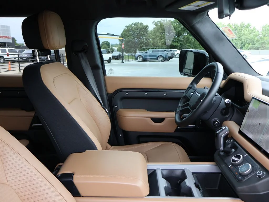 Certified Used 2025 Carpathian Gray Premium Metallic Land Rover X image 8