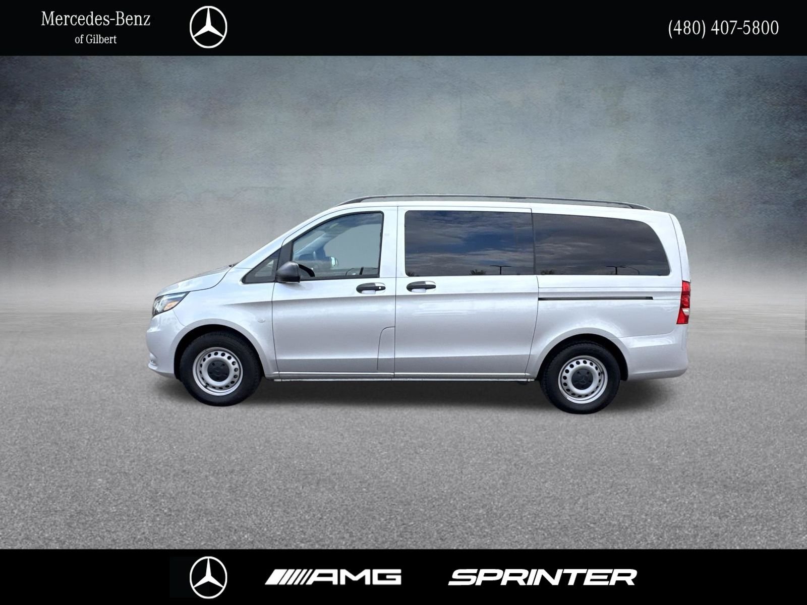 Used 2023  Mercedes-Benz Passenger image 2