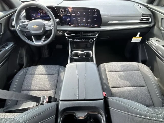 New 2026 Summit White Chevrolet LT image 26