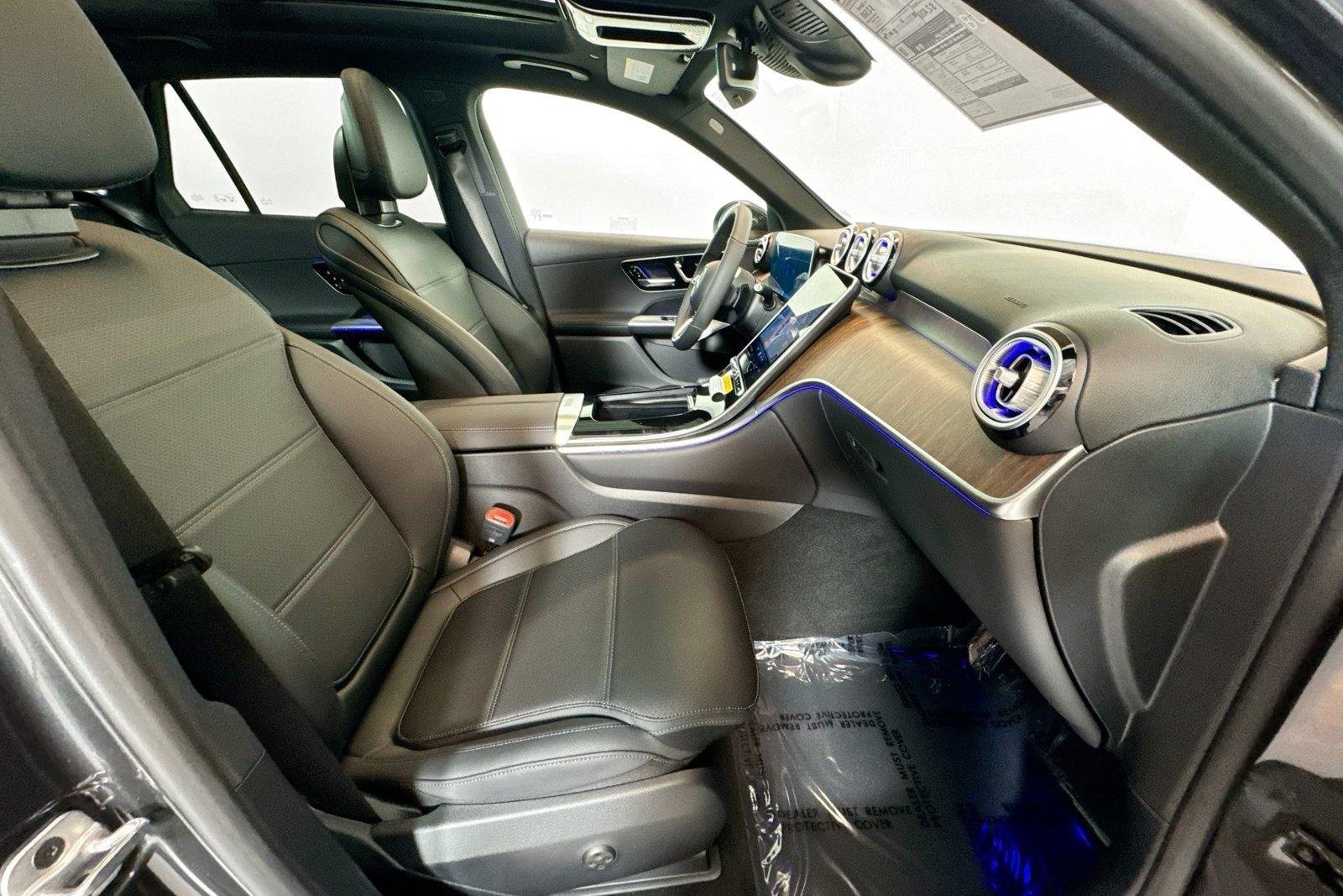 New 2026 Graphite Grey Metallic Mercedes-Benz GLC 300 image 26