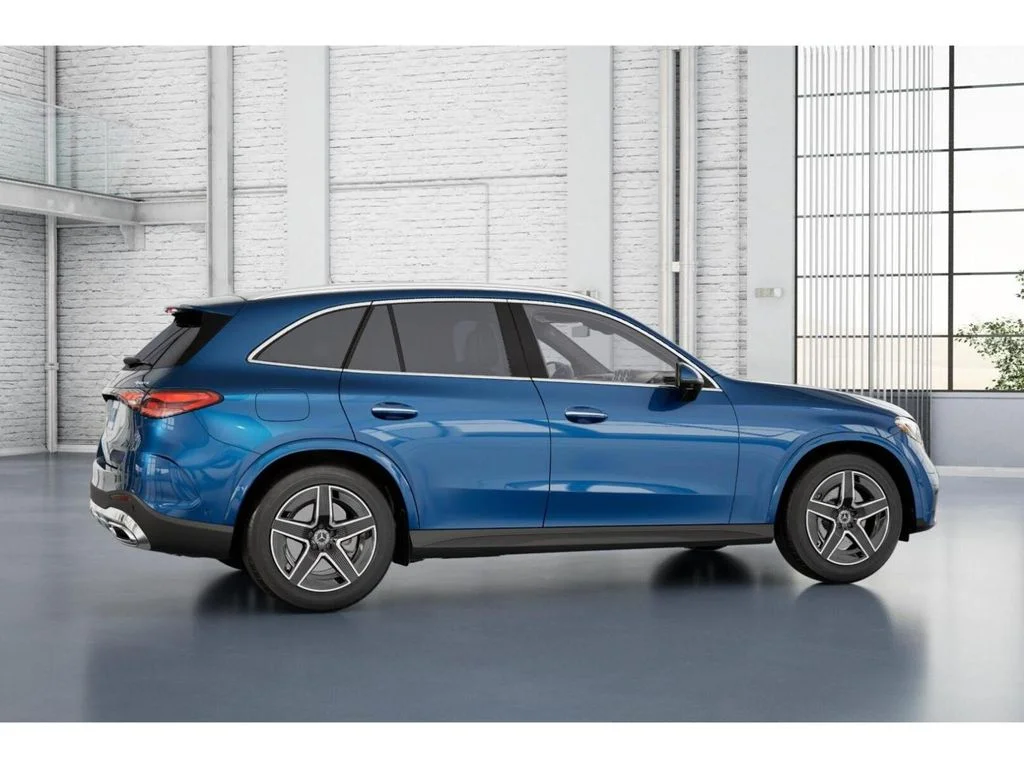 New 2026 Blue Mercedes-Benz GLC 300 image 18