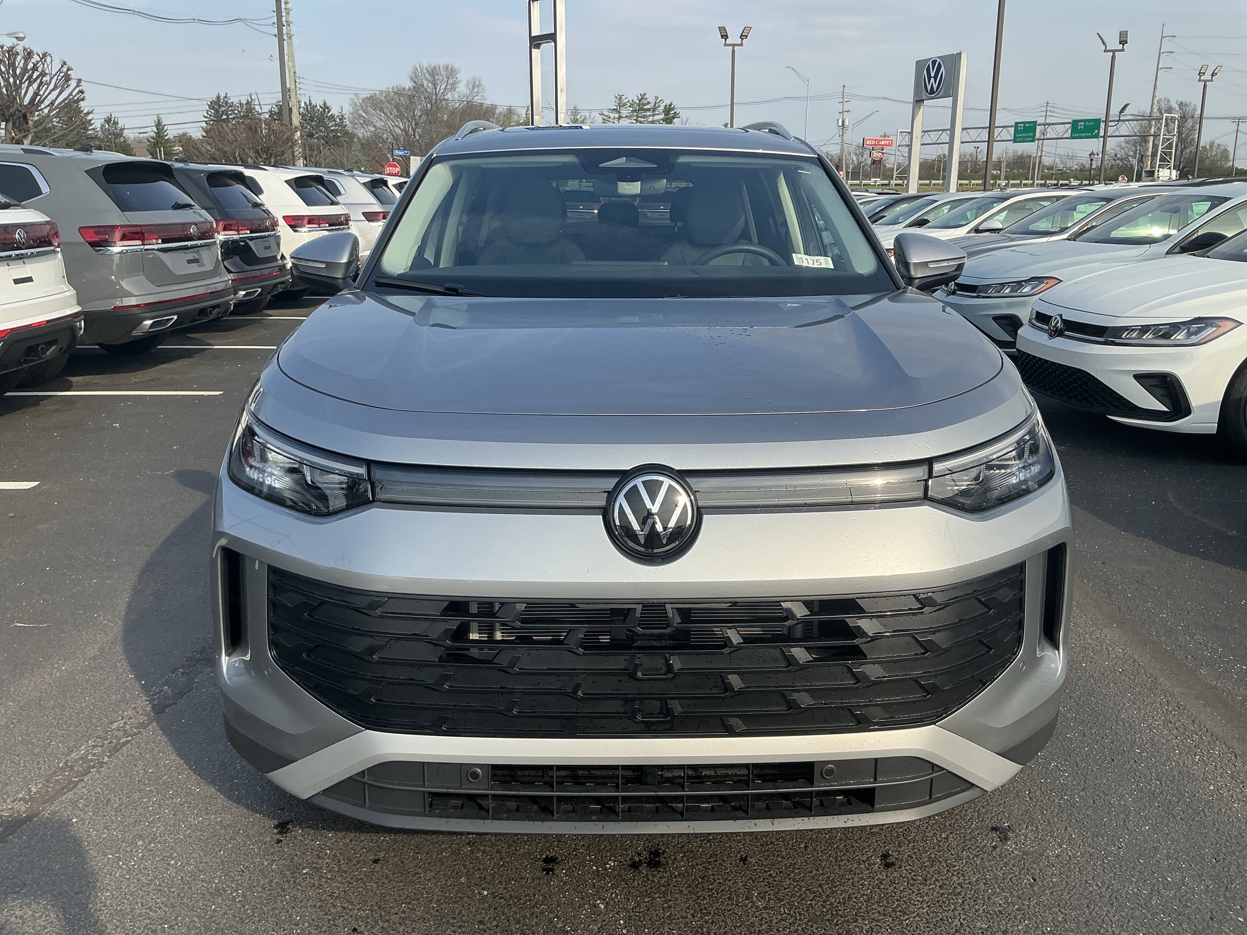New 2026 Pyrite Silver Metallic Volkswagen SE image 3