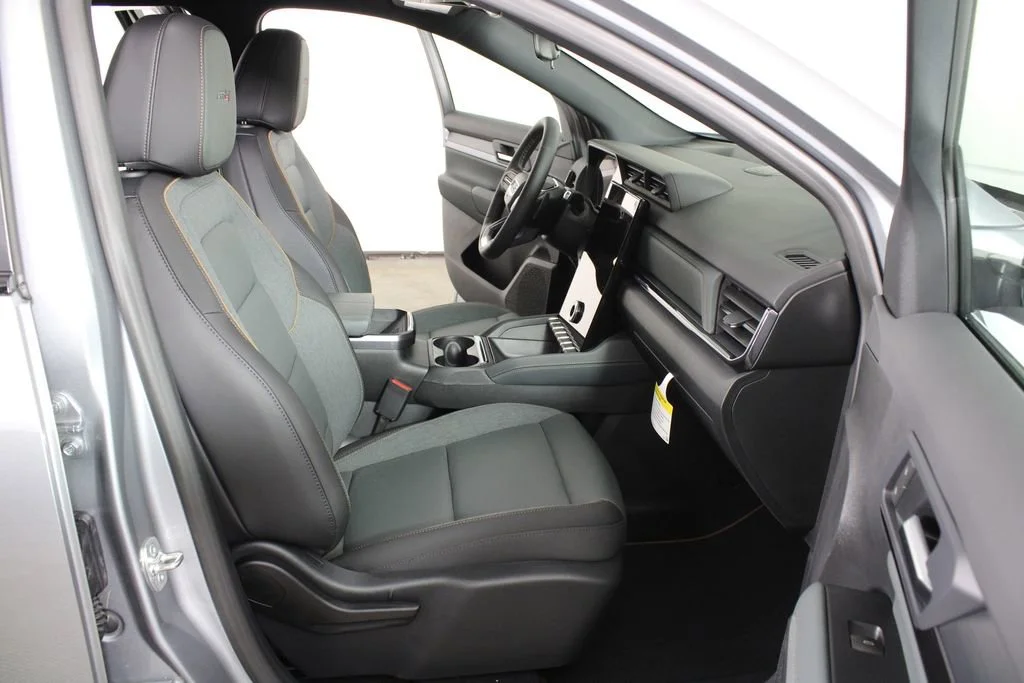 2026 GMC Terrain AT4 - Photo 16