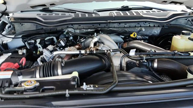 Used 2021 White Ford Lariat image 30