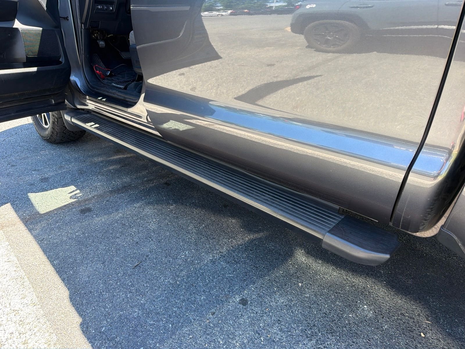 Used 2019 Gray Toyota SR5 image 26