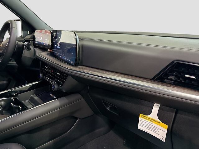 2026 Chevrolet Suburban LT - Photo 31