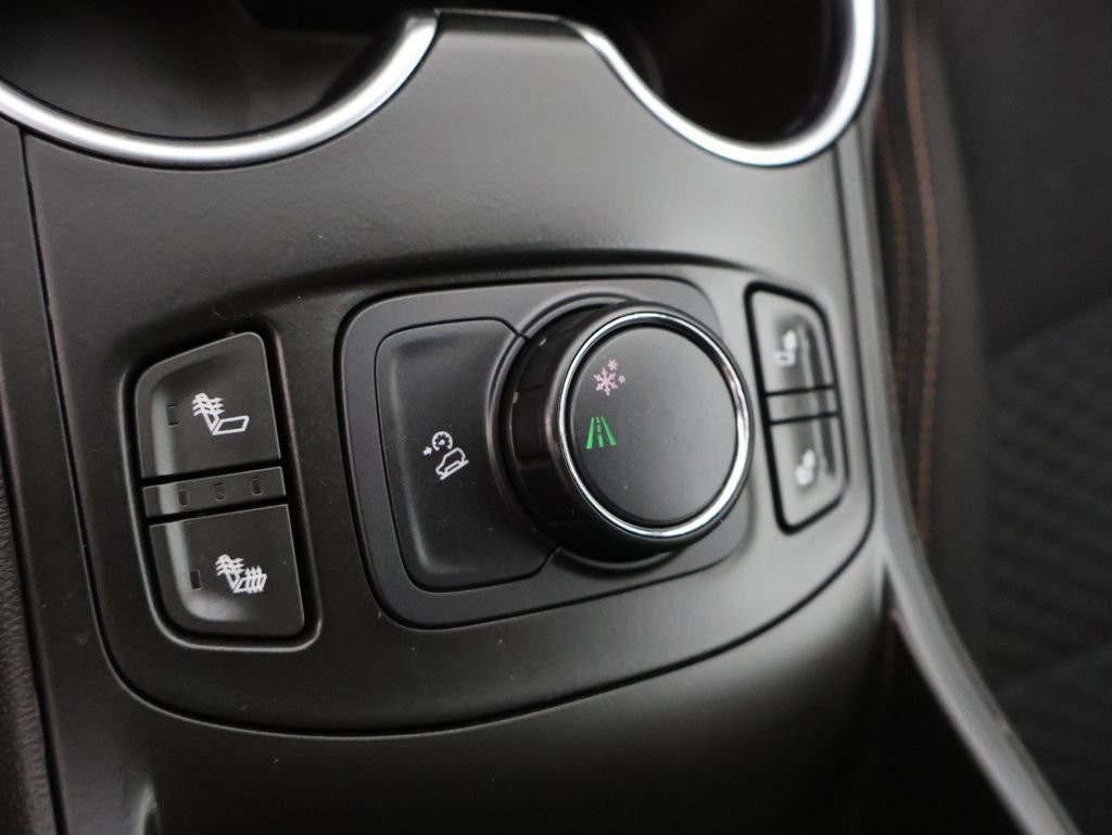 Used 2018 QUICKSILVER METALLIC GMC SLE image 21