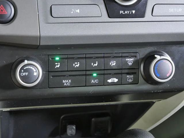 Used 2012 Silver Honda LX image 30