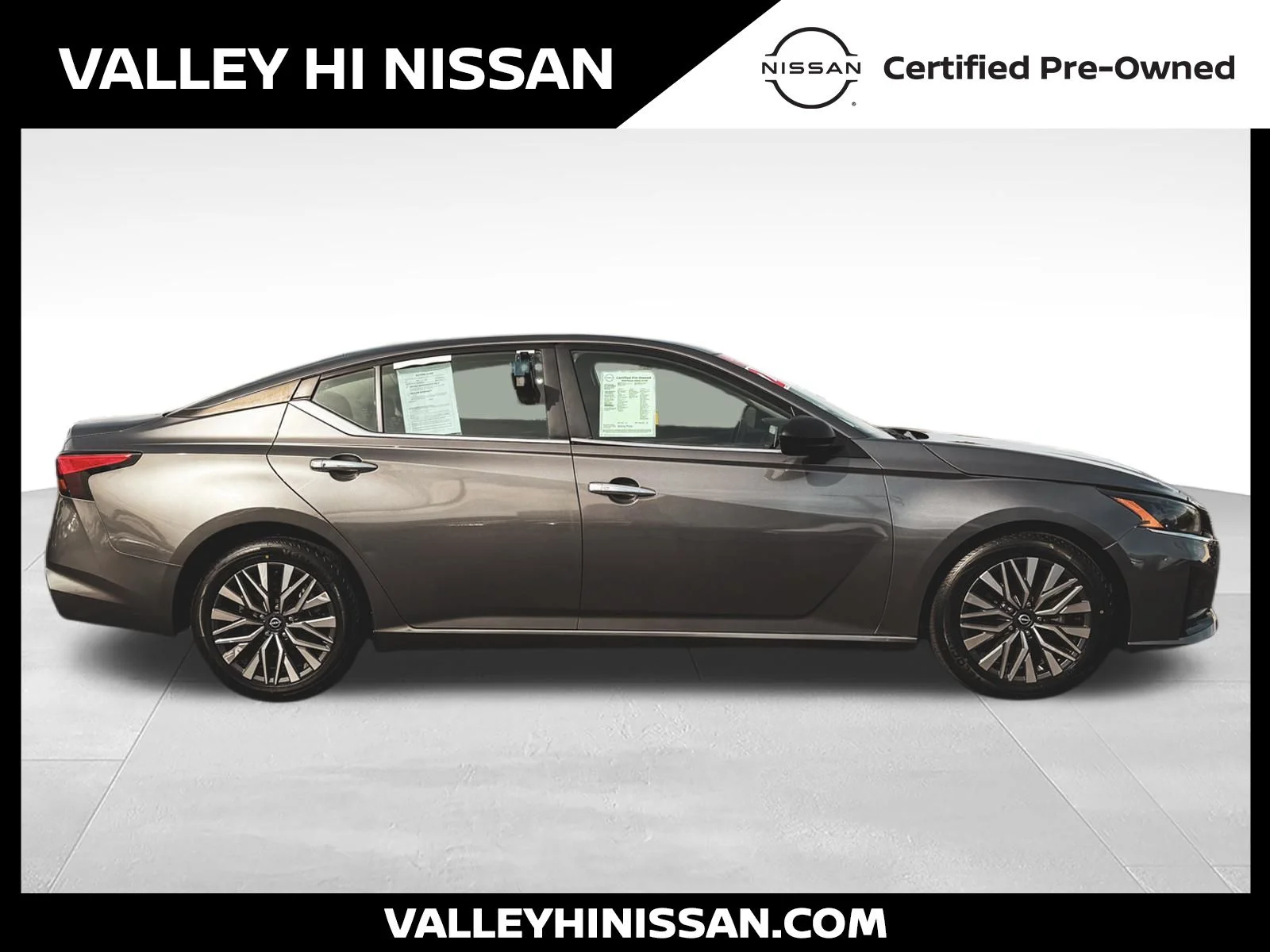 2024 Nissan Altima SV - Photo 8