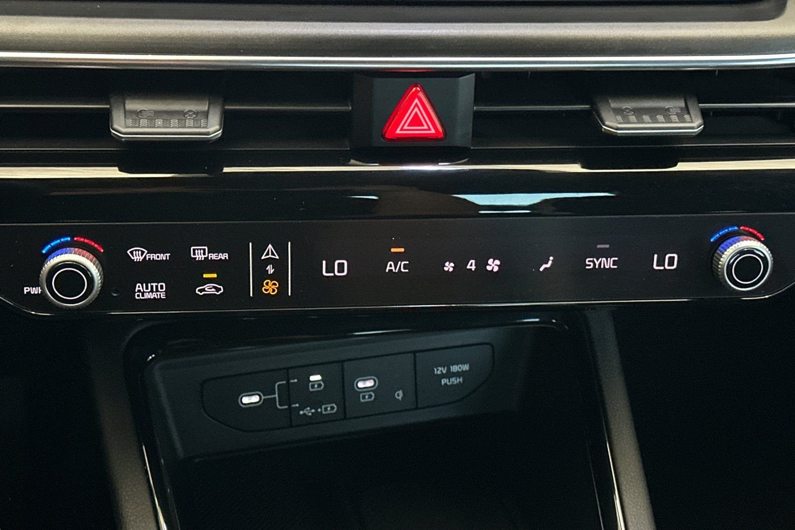 Used 2025 Gray Kia GT-Line image 21