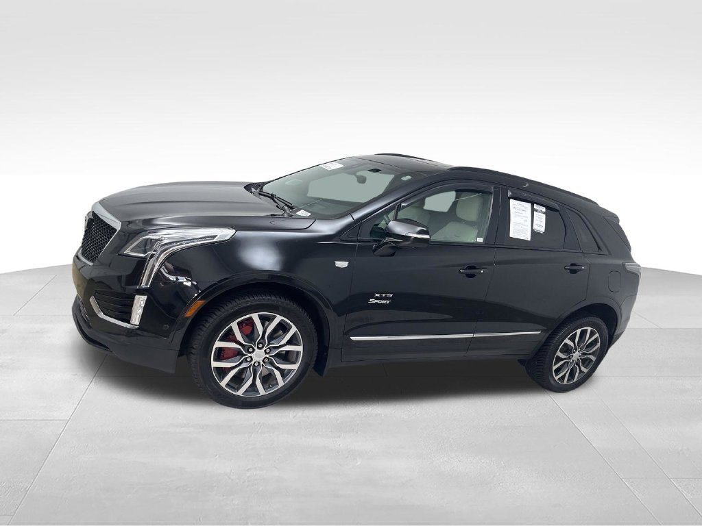 Used 2023 Black Cadillac Sport image 3