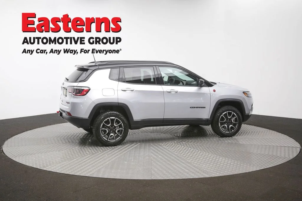 Used 2025 Silver Jeep Trailhawk image 42