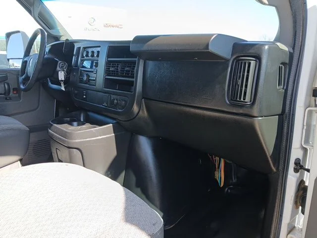 Used 2016 White GMC Work Van image 18