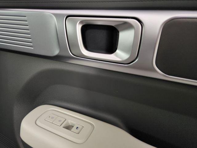 New 2027  Hyundai SE AWD image 15