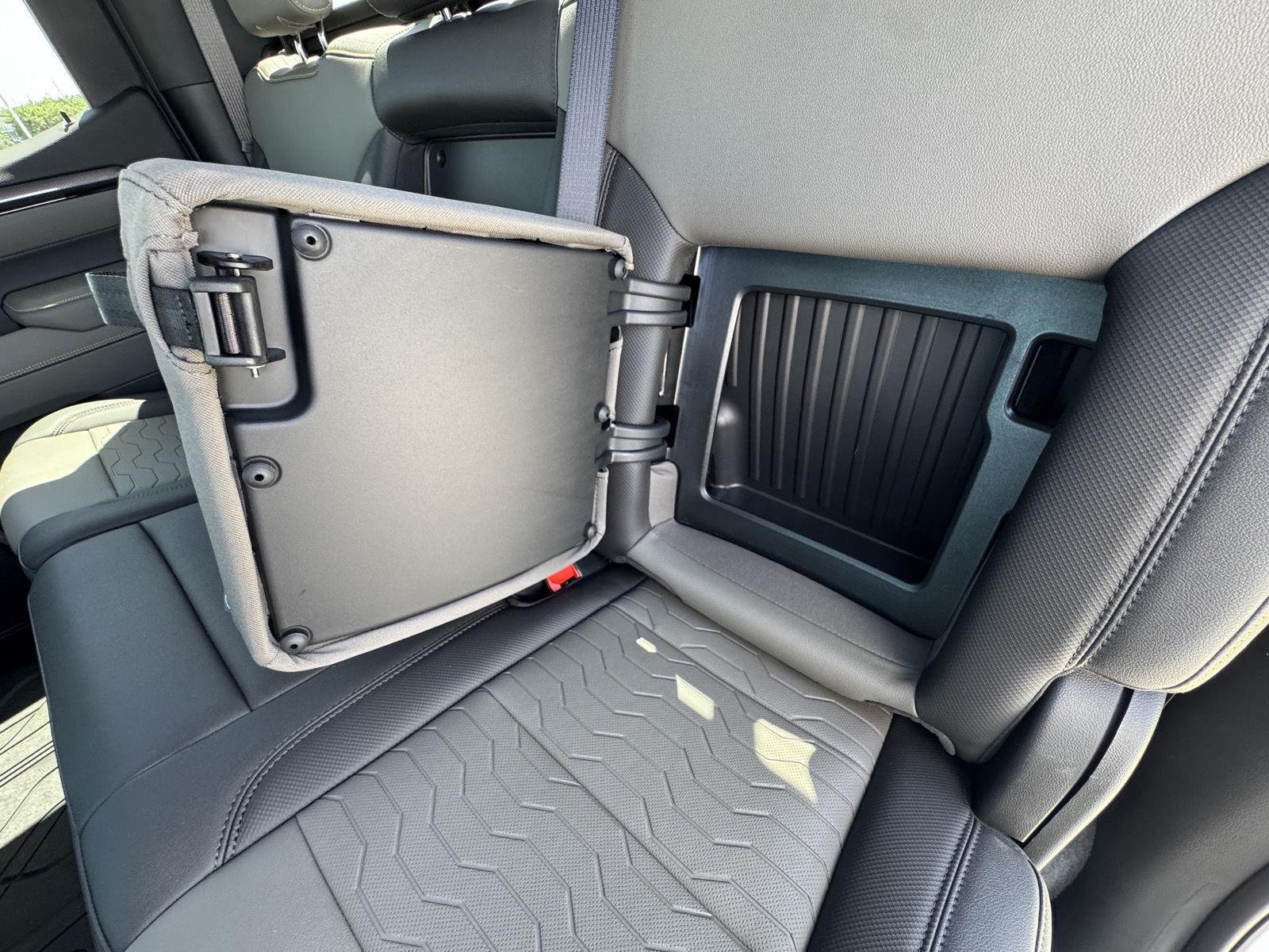 2026 Chevrolet Silverado 1500 ZR2 - Photo 41