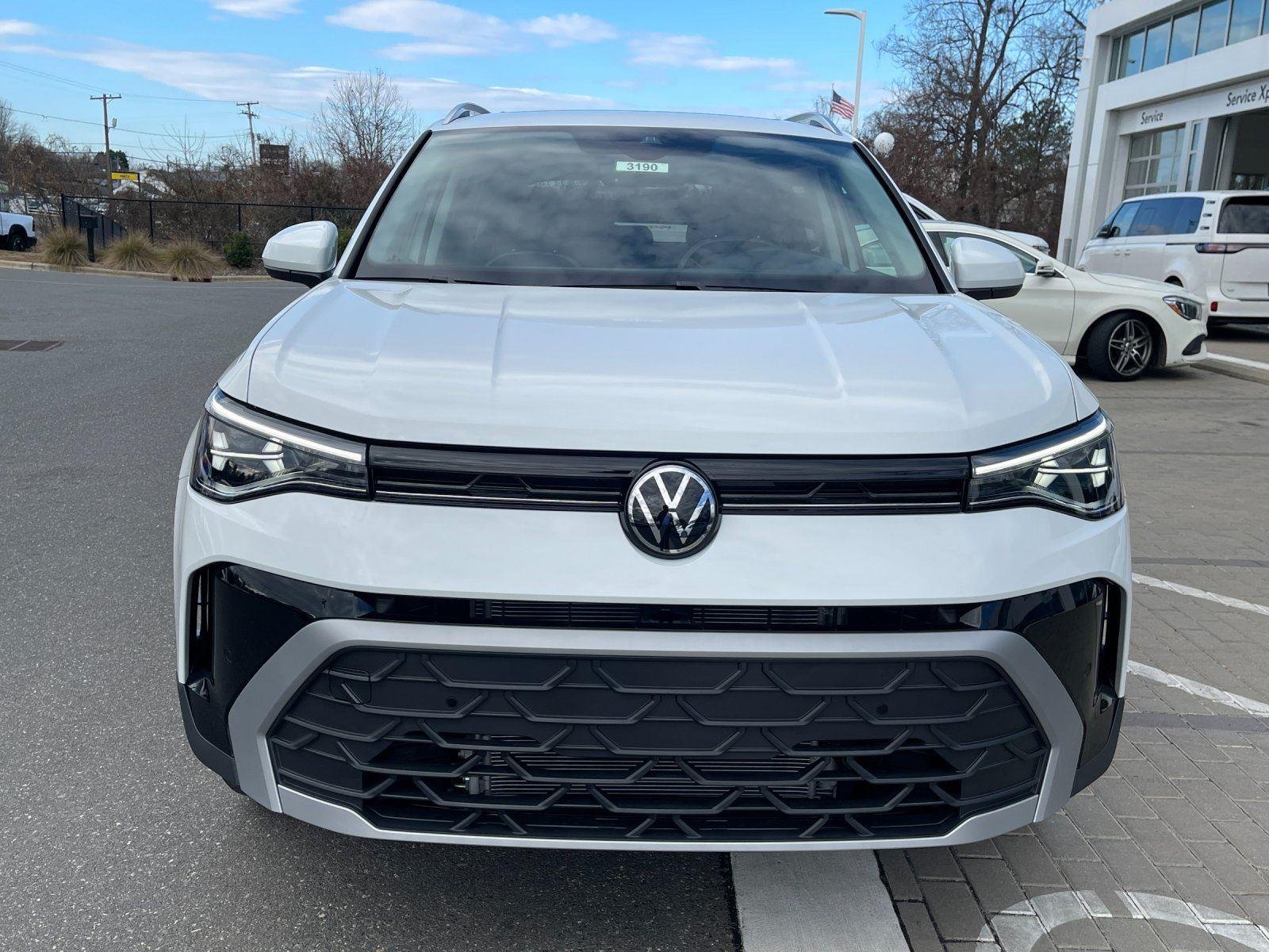 New 2026  Volkswagen SE image 8