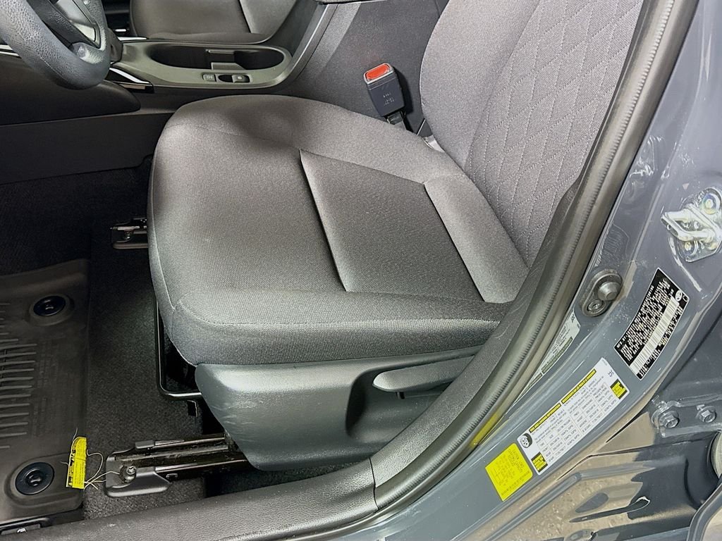 Used 2024 Underground Toyota LE image 18